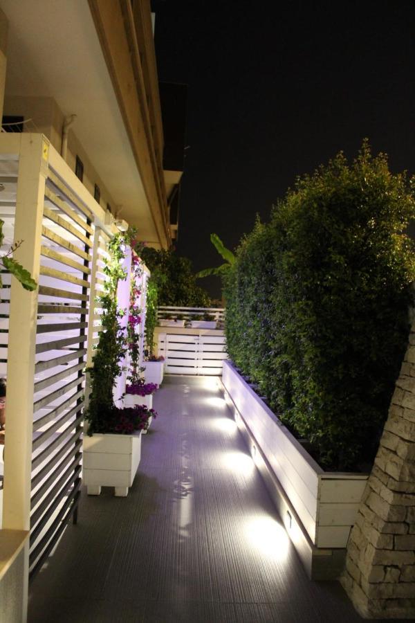 Home3 Bed Superior Room บิสเชลเย ภายนอก รูปภาพ